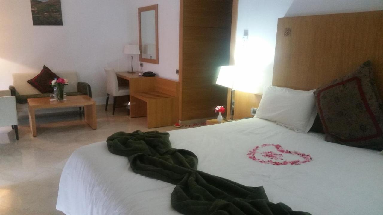 Suites Hotel Mohammed V By Accor Al Hoceïma Kültér fotó