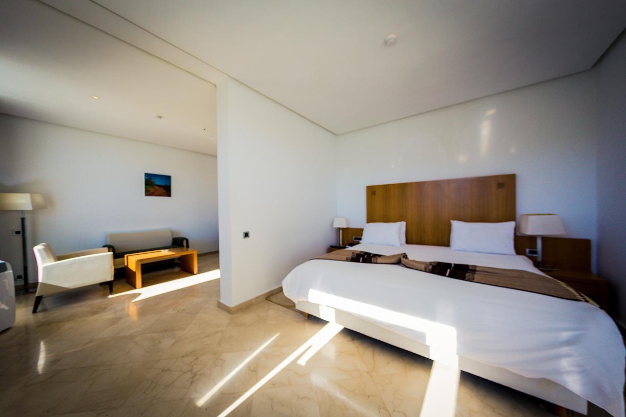 Suites Hotel Mohammed V By Accor Al Hoceïma Kültér fotó